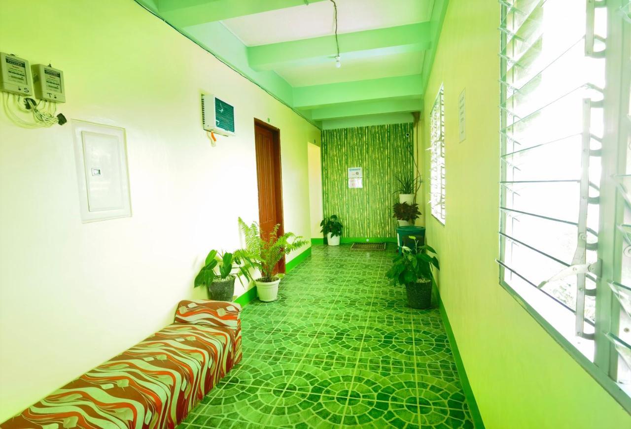 RedDoorz D128 Lodge Cagayan Valley Tuguegarao Zewnętrze zdjęcie